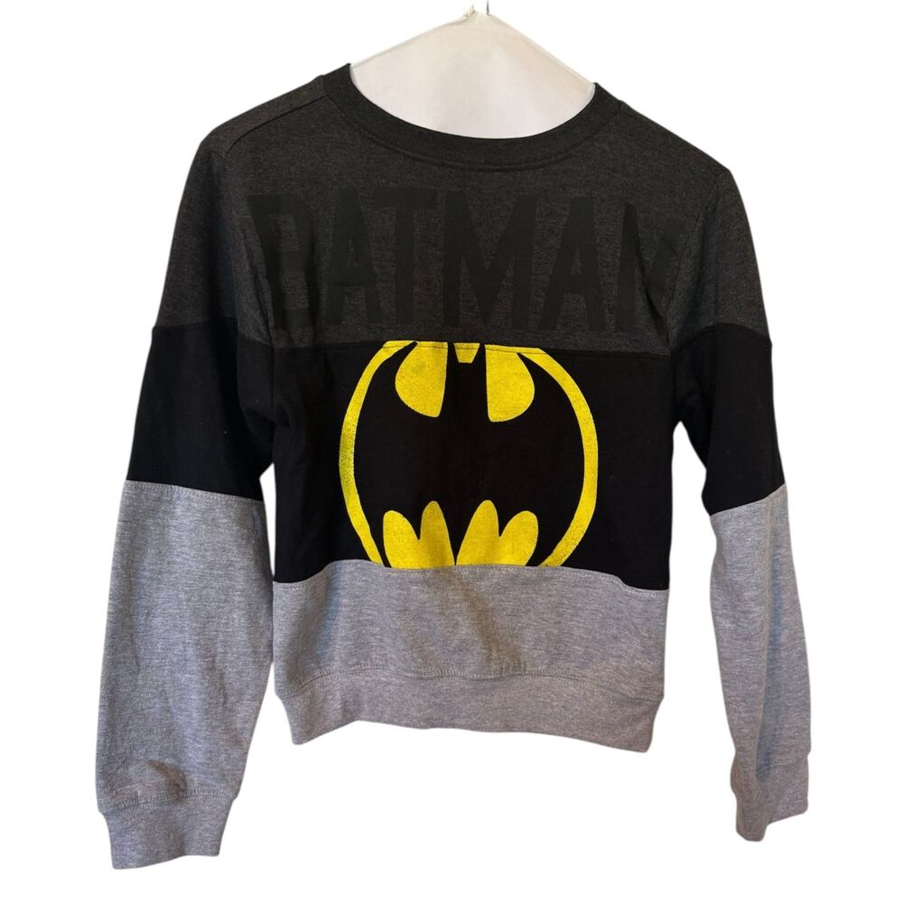 Batman NWT Black and Grey Long Sleeve Shirt Sweater Boys’ Size Extra Small